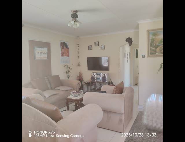 3 BEDROOM HOUSE FOR SALE IN VORNA VALLEY